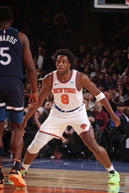 Khoảnh khắc đáng nhớ nhất trong trận ra mắt Knicks? OG: Randall ấn định chiến thắng với tỉ số 2+1 tuyệt vời ở phút cuối