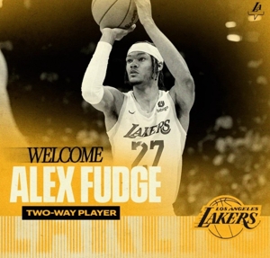 Quan chức của Lakers: Đội đã từ bỏ hợp đồng hai chiều với các cầu thủ Demoy Hodge và Fudge