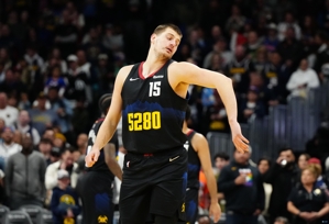 Jokic: Tôi sẽ không bao giờ ép sút và tôi không thể, đây là phong cách chơi của tôi