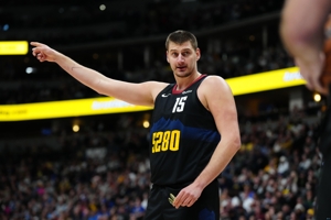 Xác suất MVP mùa BBR: Jokic đứng đầu danh sách của Embiid, Harden lần đầu lọt vào top 10