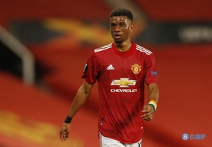 Mirror: Sunderland hy vọng mượn lại cầu thủ chạy cánh 21 tuổi Amad Diallo của Manchester United