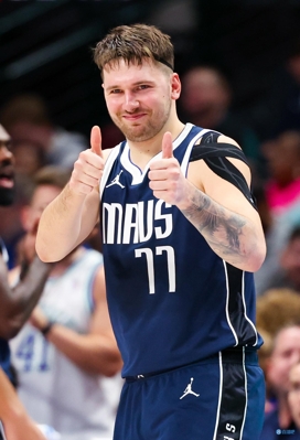 cột mốc quan trọng! Doncic mở khóa 1.000 điểm, 3.000 rebound và 3.000 kiến ​​tạo trước 25 tuổi, người thứ hai trong lịch sử & sánh ngang với James