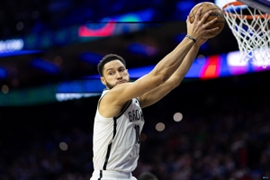 Hiệu quả và toàn diện! Ben Simmons ghi được 13 điểm khi bắn 6/7, 3 rebound, 5 hỗ trợ, 3 cướp và 2 cản phá.