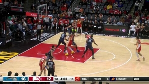 Murray 25+9+11, Wagner Jr. 19+8, Trae Young & Benqueiro vắng mặt, Hawks lật ngược thế cờ