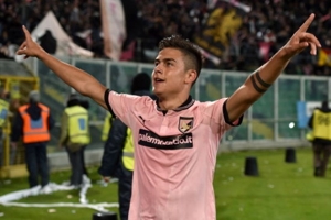 Cầu thủ cao ráo, điển trai khiến Dybala 30 tuổi lập hat-trick. Bạn còn nhớ Dybala 20 tuổi không?