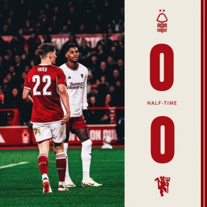 Hiệp một - Manchester United tạm thời 0-0 Forest cú sút xa của Anthony đi trúng khung thành và Onana đã có một pha cứu thua tuyệt vời.