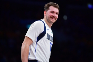 Doncic: Sẽ không có tiệc sinh nhật, nó quá đắt và tôi phải tiết kiệm tiền