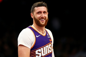 Nurkic giành được 31 rebound trong một trận đấu, lập kỷ lục cho Suns