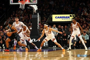 Trận đối đầu với Hornets ☀️Đội hình xuất phát của Suns: Booker, Beal, Allen, Durant, Nurkic