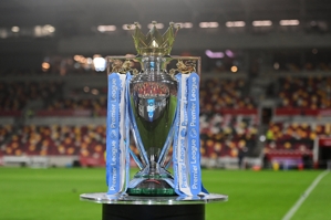 BBC điểm lại ba chức vô địch ba đội nổi tiếng trong lịch sử Premier League: Liverpool, Manchester United, Pháo thủ và Manchester City mỗi đội giành được một